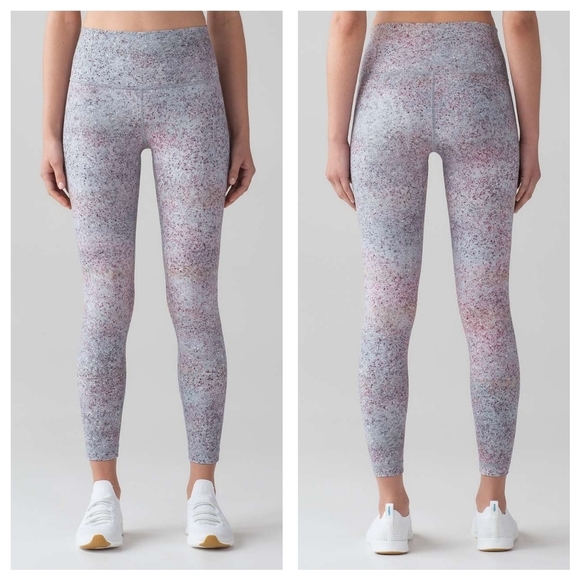Lulu Lemon Wunder Under Hi-Rise Leggings 6 (Full-On Luxetreme) Summer Haze Multi - Picture 1 of 12